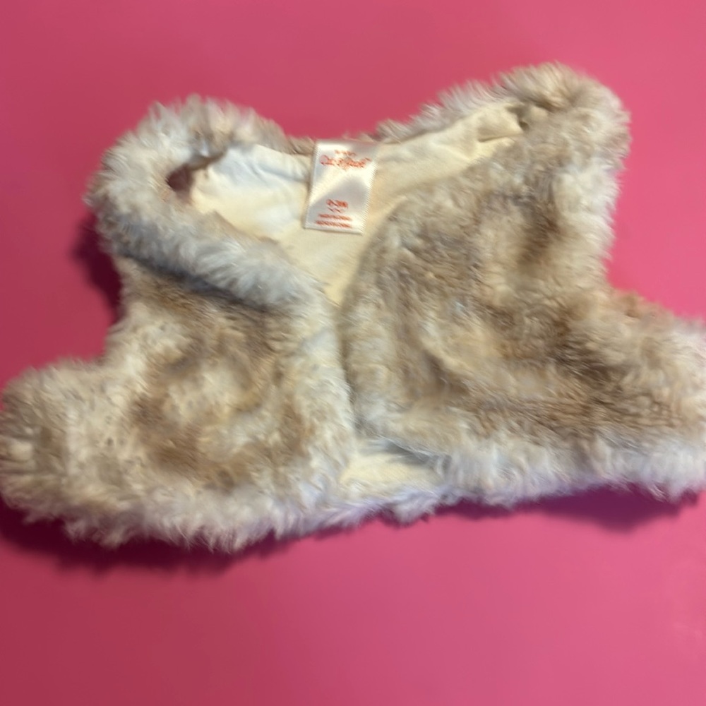 Baby faux fur vest